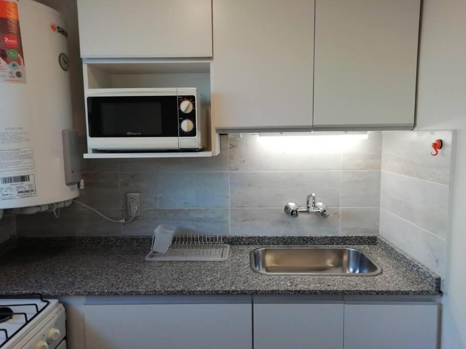 PETIT RIVADAVIA en el corazón de Mendoza Apartamento Exterior foto